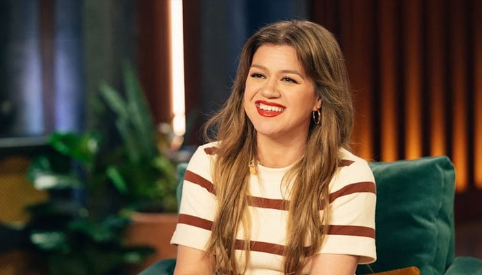 Kelly Clarkson gives HUGE love life update two years after divorce