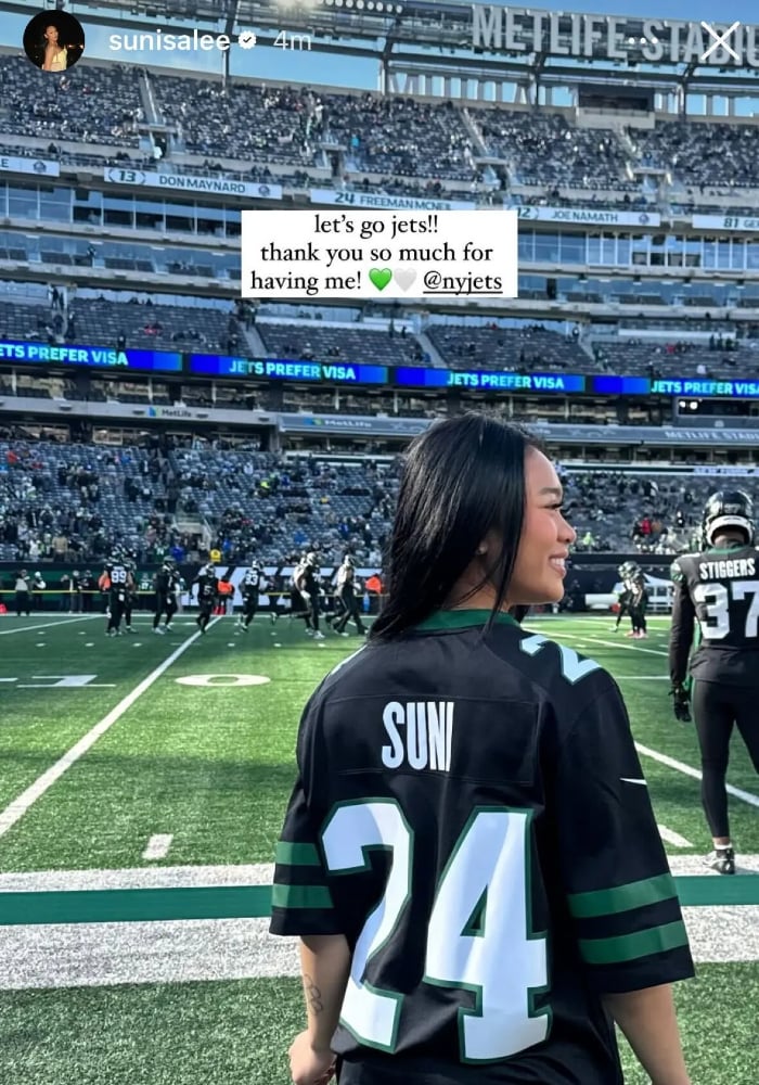 Suni Lee shows off custom NY Jets jersey with Darrelle Revis iconic no. 24