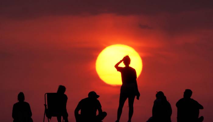 2025 likely to be one of hottest years on record, warns Met Office