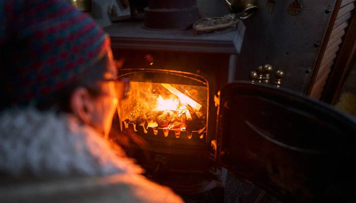 Wood heating in rural villages linked to dangerous air pollution, study