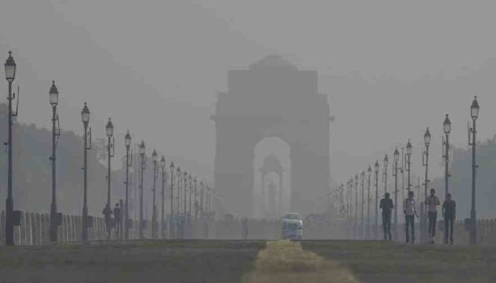 Government imposes restrictions to combat severe air pollution in North India