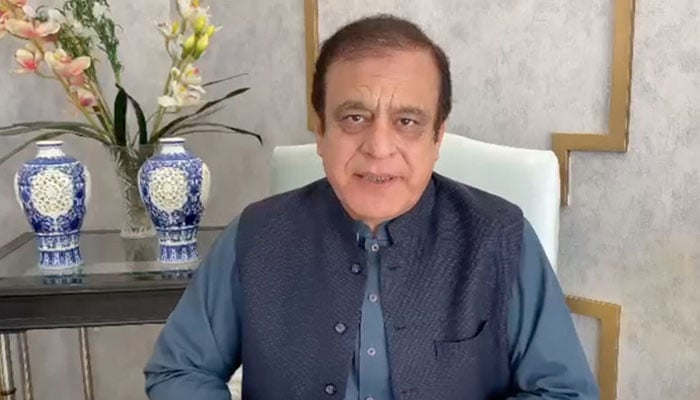 پی ٹی آئی کے رہنما اور سینیٹ میں اپوزیشن لیڈر شبلی فراز —فائل فوٹو