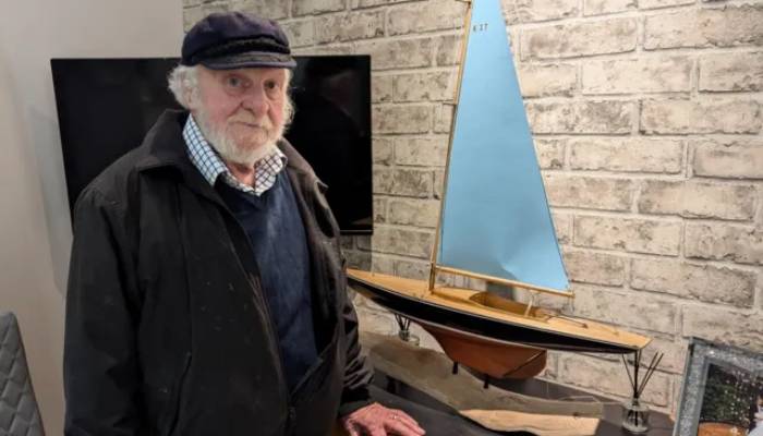 82-year-old man builds 30-foot yacht in backyard as Christmas project