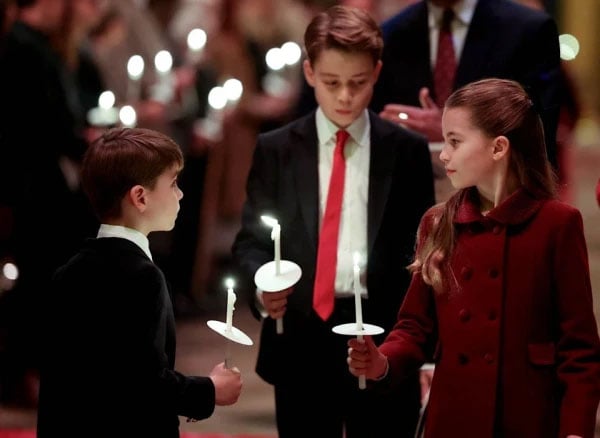 Princess Charlotte, Prince Louis share heartwarming moment at Christmas concert