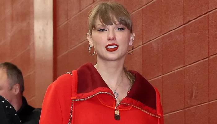 Taylor Swift suprises new fan with heartfelt gift for Christmas