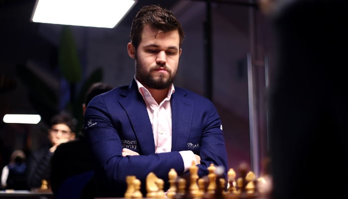 Carlsen exits world chess championships on jeans controversy