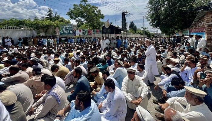 کُرم میں قیامِ امن،آج کوہاٹ میں معاہدے کا امکان