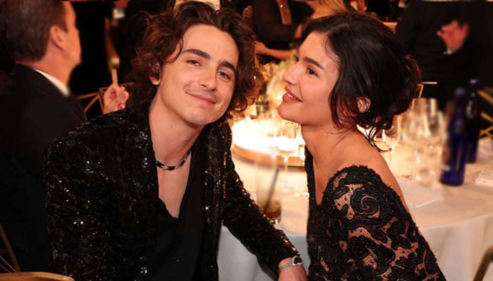 Kylie Jenner, Timothée Chalamet heats up Golden Globes with tender smooch