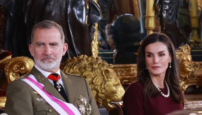 King Felipe, Queen Letizia begin new year with Military Easter celebration