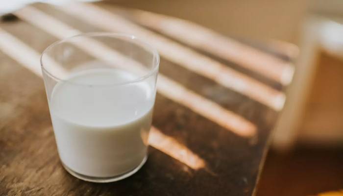 How one daily glass of milk protects you from bowel cancer?