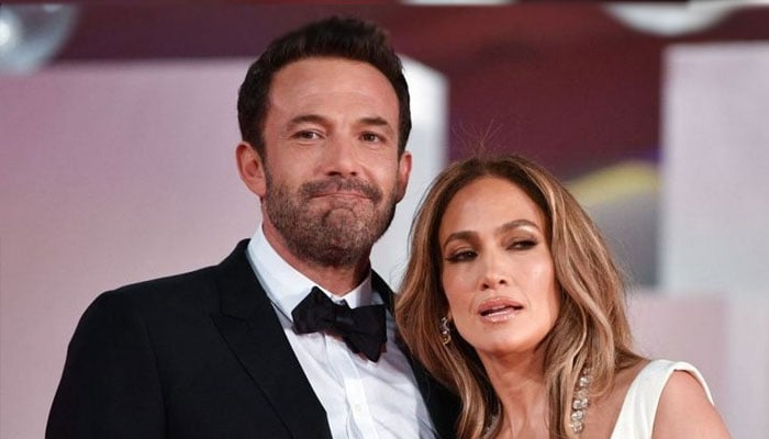 Jennifer Lopez makes big decision after Ben Affleck evacuates mansion due to LA fires