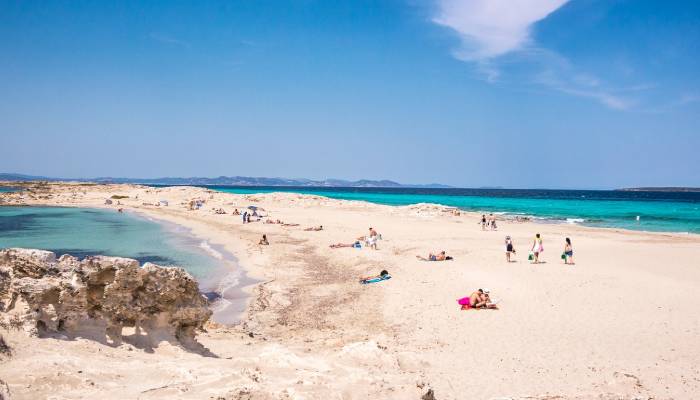 Discover hidden gem of Spain ranked among world’s top beaches