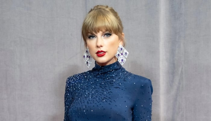 Taylor Swift earns new title ahead of her surprise musical performance