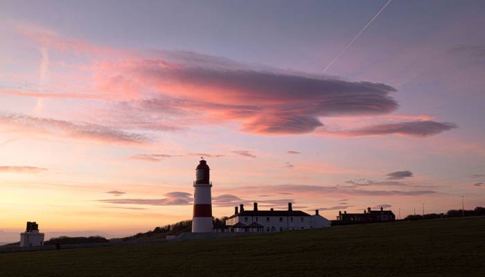 Mysterious clouds spotted over UK: UFO phenomenon or natural wonder?