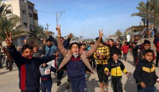 تصاویر: غزہ میں جنگ بندی کے بعد فلسطینی بچوں کا جشن