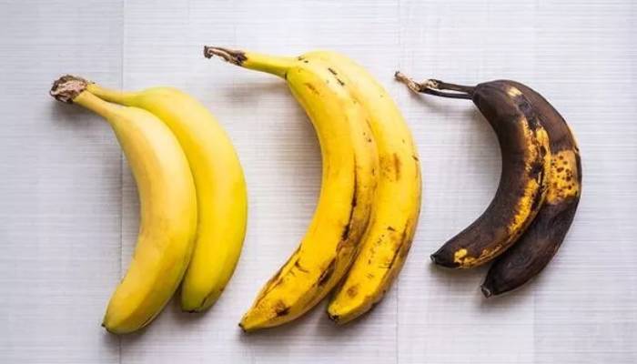 Say goodbye to black bananas: THIS genius tip keeps them fresh longer