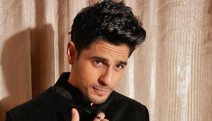 Sidharth Malhotra drops stunning glimpse from Param Sundari shoot location