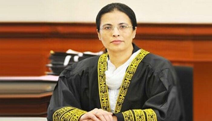 سپریم کورٹ کی جج جسٹس عائشہ ملک—فائل فوٹو
