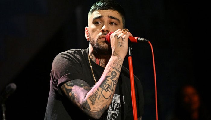 Zayn Malik reunites with One Direction star during his LA show: Kinda special