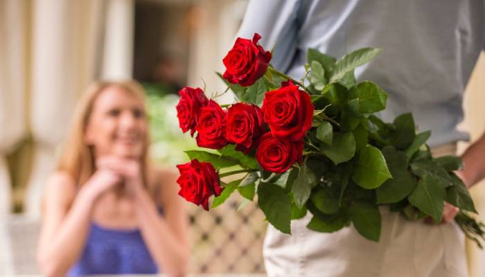 THESE 4 Valentine’s Day flowers could be dangerous to your loved ones