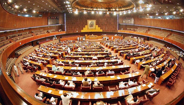 پنجاب میں بیوروکریسی بااختیار  ہے، ارکان پارلیمنٹ کی کوئی نہیں سنتا، رکن اسمبلی وسیم قادر