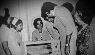 ابھیشیک بچن کی 49 ویں سالگرہ پر امیتابھ بچن نے تاریخی تصویر شیئر کر دی