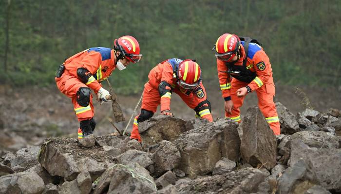 China landslide leaves one dead, 28 missing in Jinping village