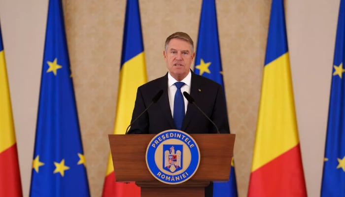 Romanias outgoing President Klaus Iohannis resigns ahead of impeachment vote