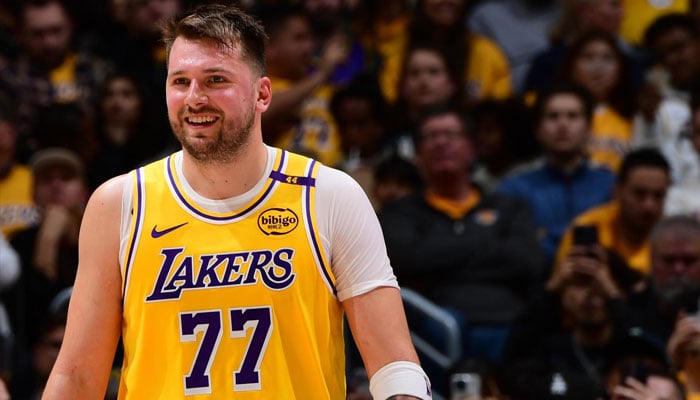 Luka Doncic dominates Utah Jazz in LA Lakers debut