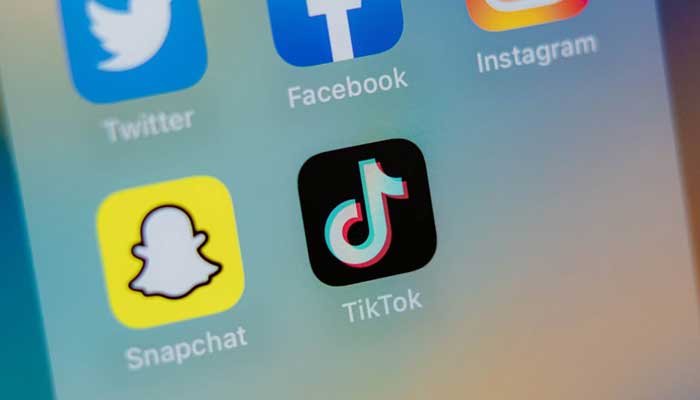 TikTok returns to Apple, Google US app stores amid Trump ban delay