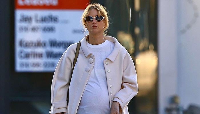 Jennifer Lawrence set to deliver second baby on THIS date