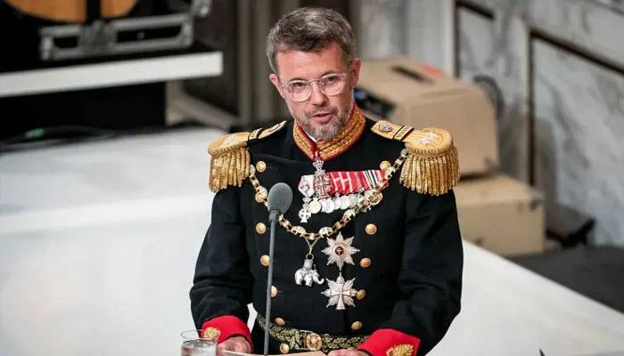 King Frederik holds ‘special’ award ceremony at palace