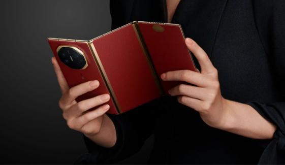 ہواوے کا 3 فولڈ والا اسمارٹ فون انٹرنیشنل مارکیٹ میں لانچ