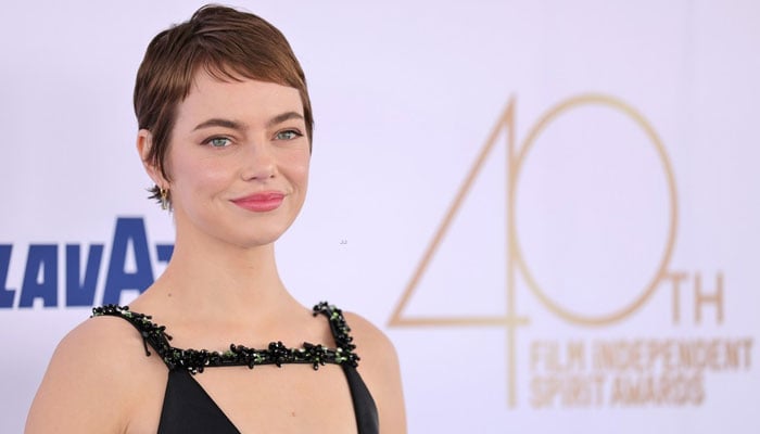 Emma Stone brings old-school glamour to Independent Spirit Awards 2025