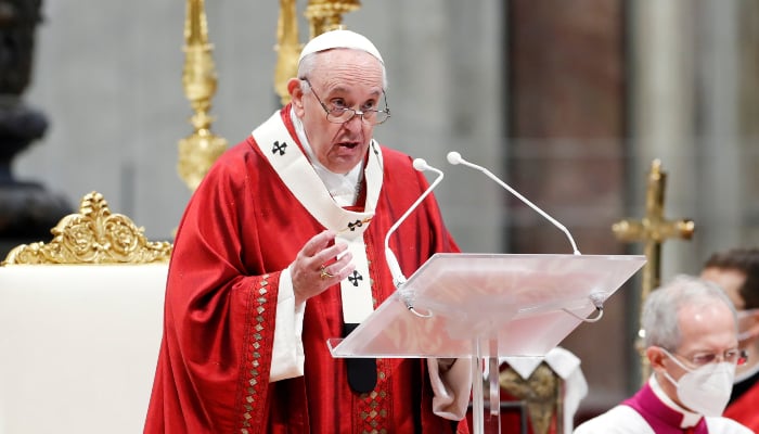 Pope Francis speaks from hospital bed amid critical health update