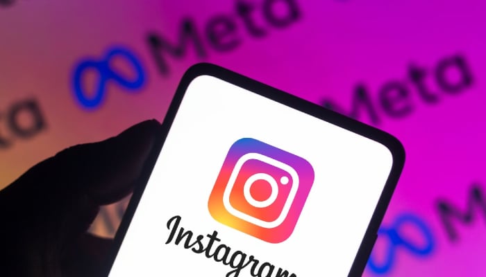 Meta apologizes for voilent vidoes on Instagram Reels feed