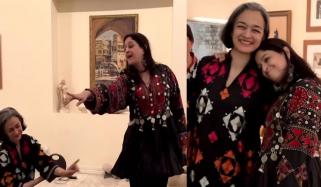 نادیہ جمیل کی سمیعہ ممتاز کے ہمراہ ڈانس کی ویڈیو وائرل