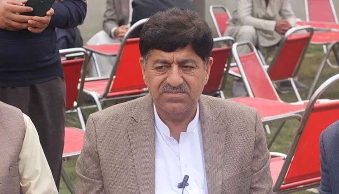 ظاہر شاہ طورو---فائل فوٹو