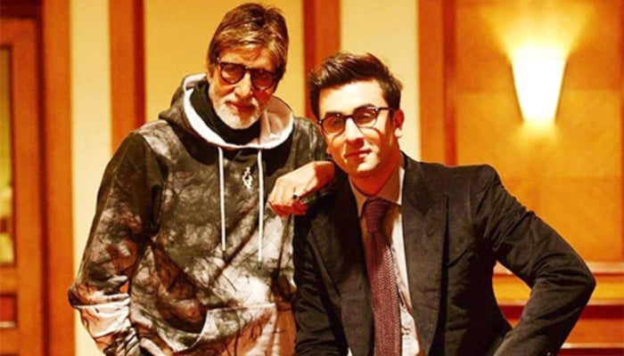 Ranbir Kapoor receives nod from Amitabh Bachchan for achieving milestone