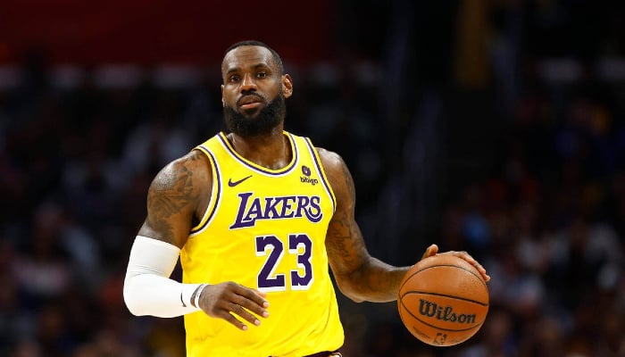 LeBron James ‘unlikely’ to give Lakers break on next contract