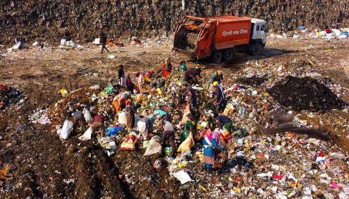 Delhi’s 200-foot garbage mountain becomes death trap for locals