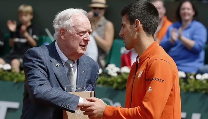 Novak Djokovic pays tribute to Australian tennis legend Fred Stolle