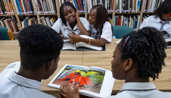 World’s largest photo library brings photography and history together