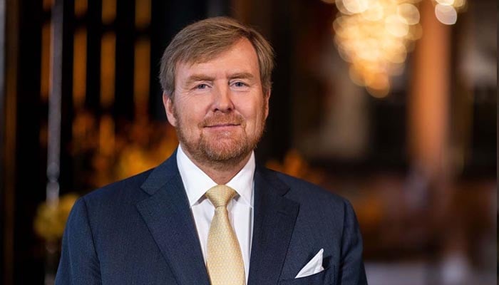 King Willem-Alexander cheers on athletes at European Indoor Championships