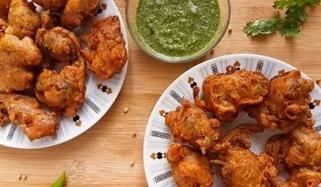 آج افطار میں بنائیں منفرد پکوڑے