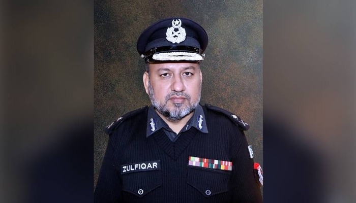 آئی جی پی خیبر پختون خوا ذوالفقار حمید — فائل فوٹو