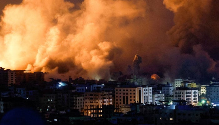 غزہ پٹی میں اسرائیل کے فضائی حملے، 100 فلسطینی شہید