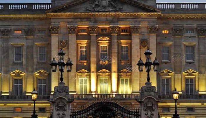 king Charles makes big announcement about Buckingham Palace, Windsor Castle