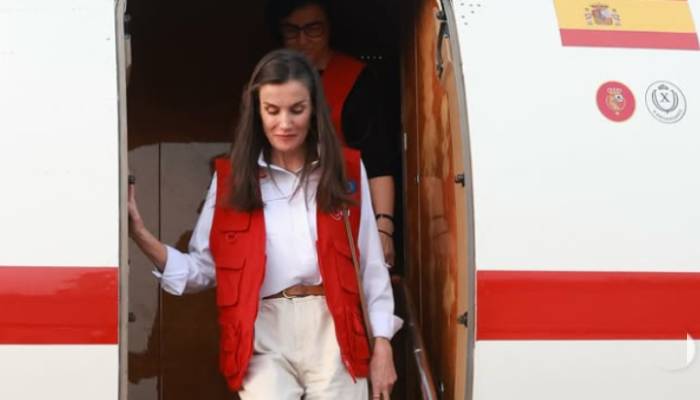 Queen Letizia begins major trip with warm welcome in Cape Verde