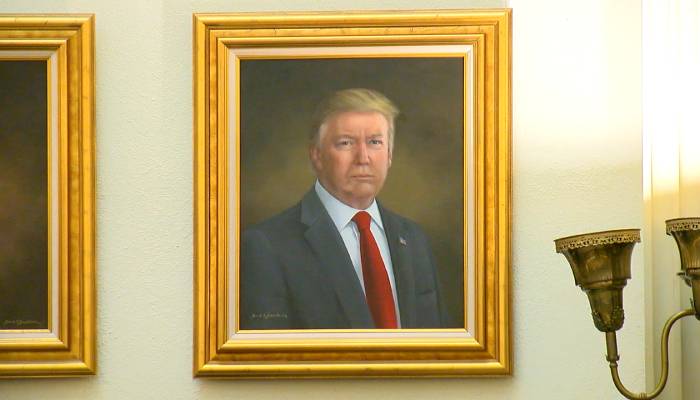 Putin gifts Trump mysterious portrait as Colorado painting sparks controversy